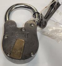 Us mint lock and keys